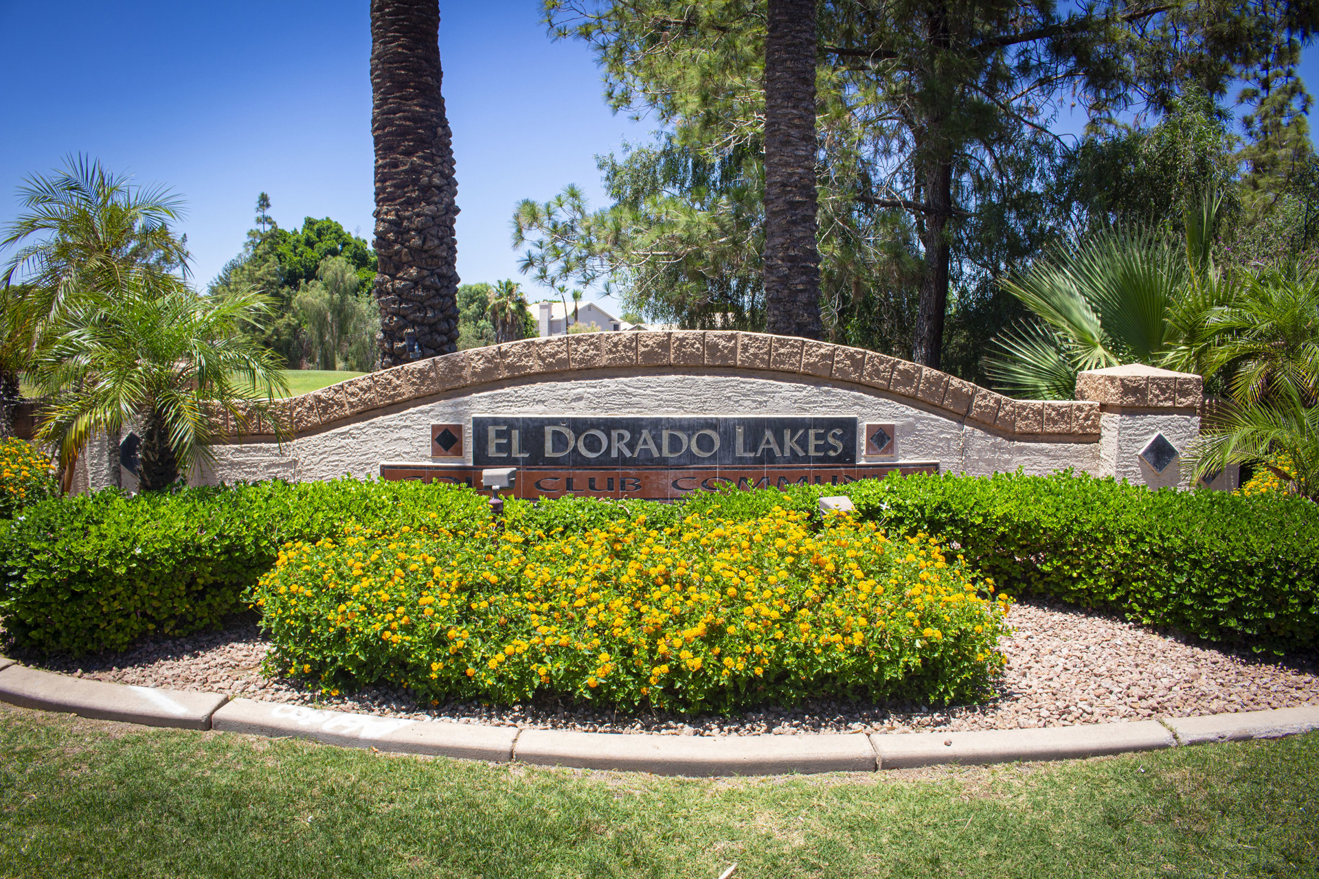 El Dorado monument
